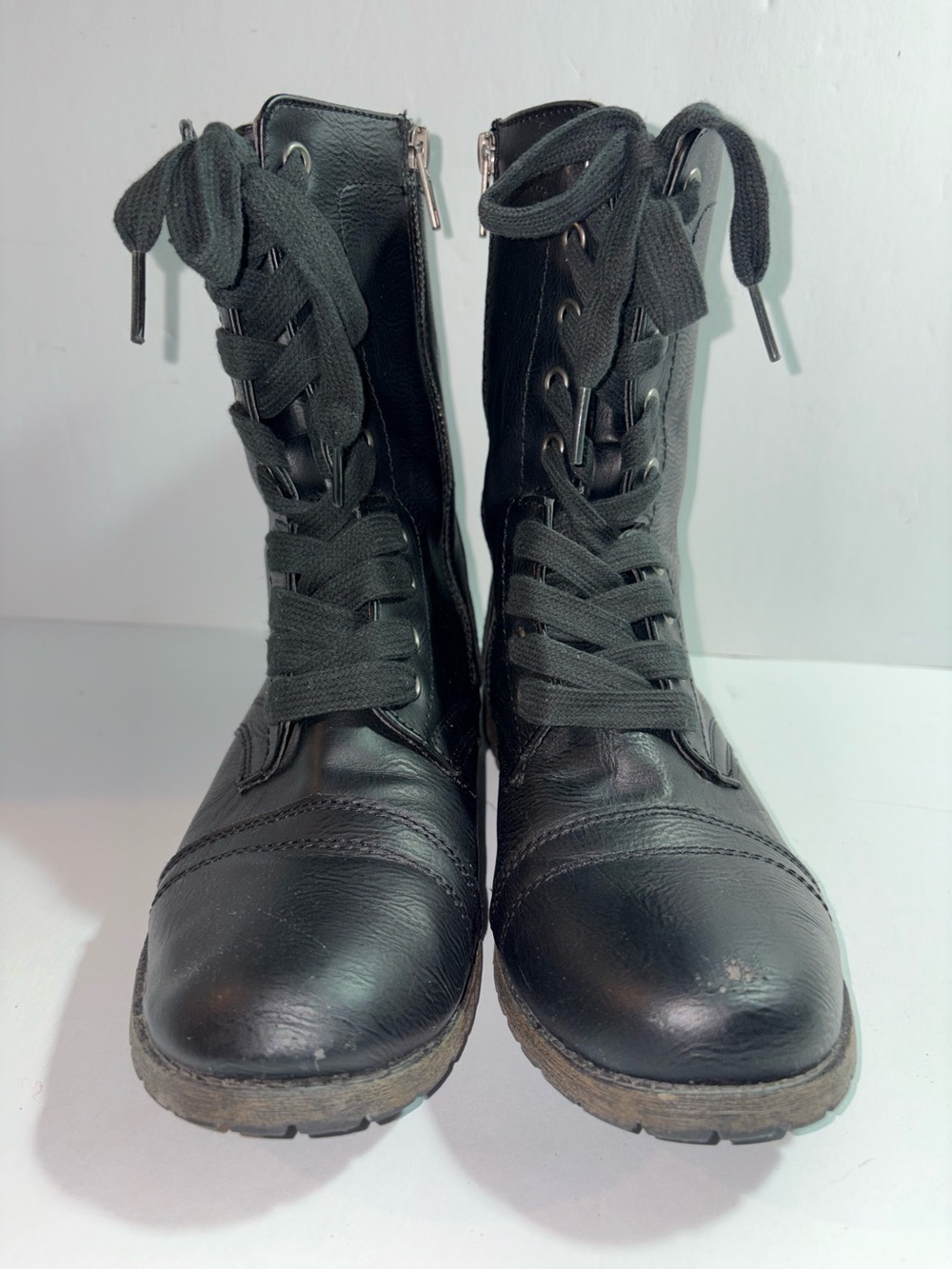 Rampage Women’s 8.5 Black Lace-Up Combat Boots